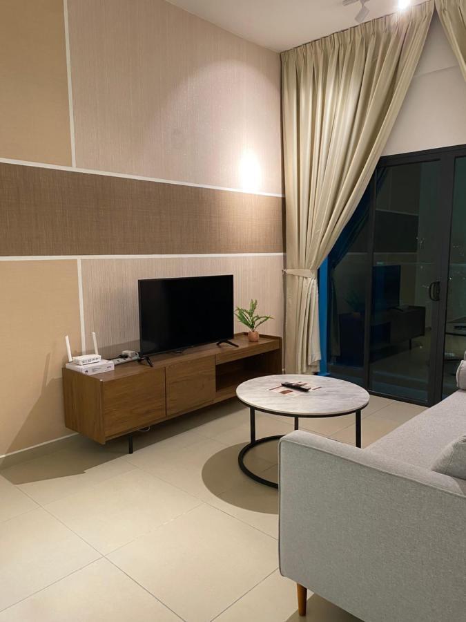 Reizz Residence By Leo Suites Kuala Lumpur Luaran gambar