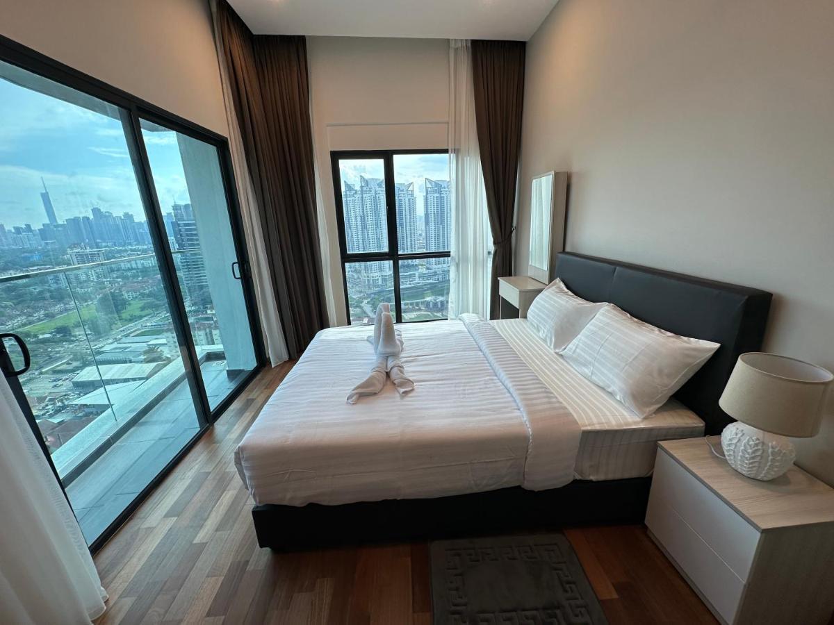 Reizz Residence By Leo Suites Kuala Lumpur Luaran gambar